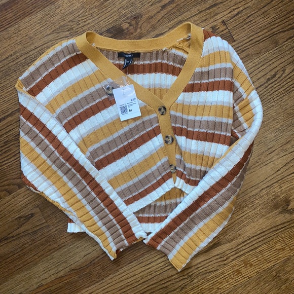 NWT forever 21 crop sweater - Picture 3 of 3